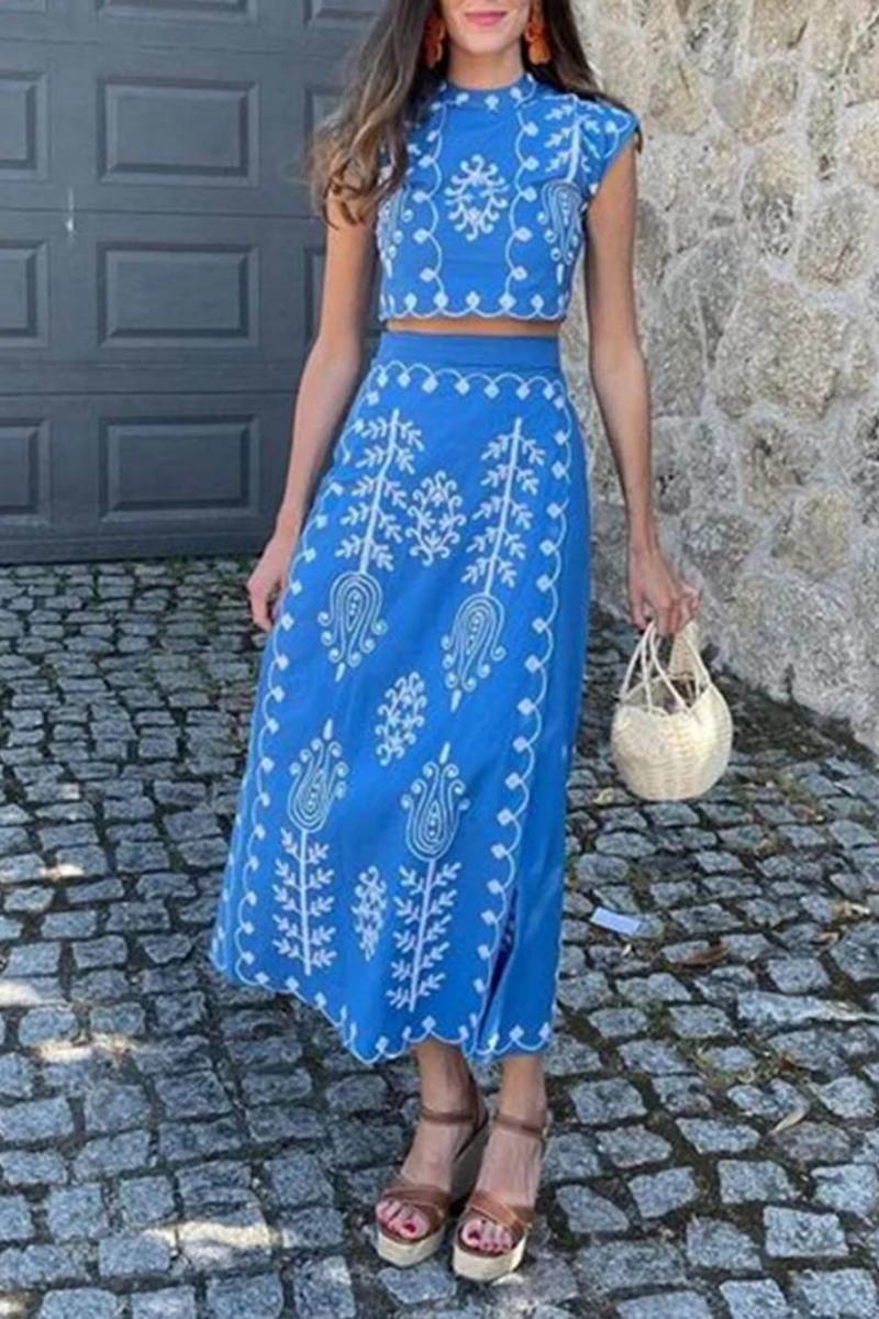 Set van crop top met etnische print en midi-rok met bandomslag
