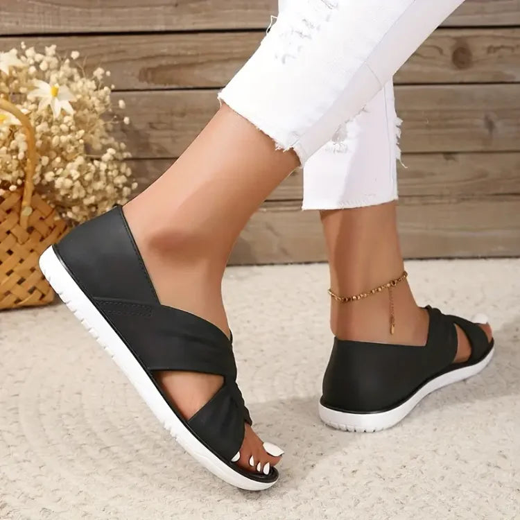Comfortable orthopaedic sandals for women