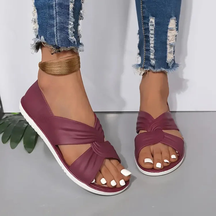 Comfortable orthopaedic sandals for women
