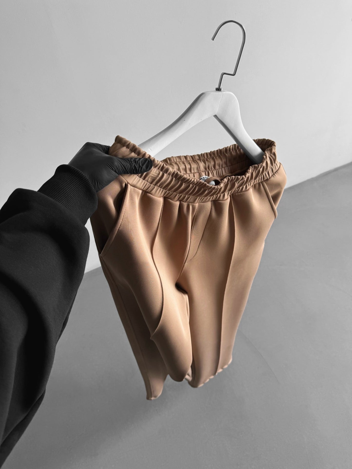 Loose Fit Diver Fabric Trousers