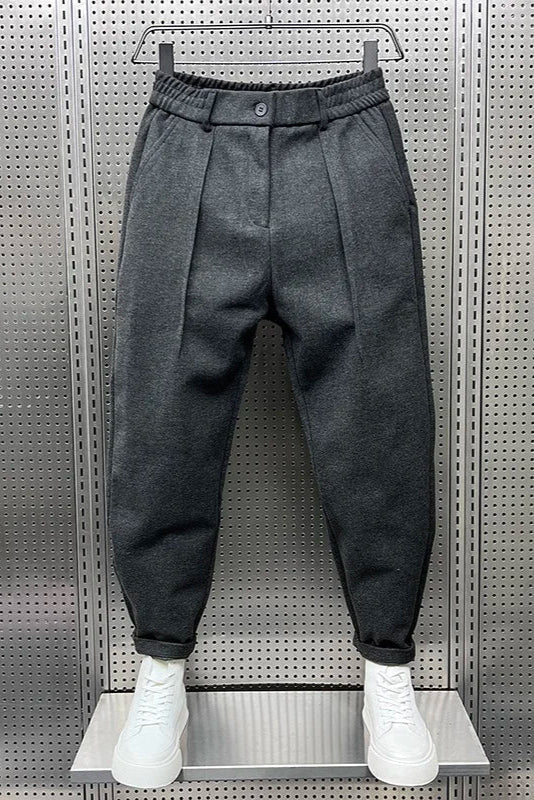 Relaxed Fit Pleated Trousers