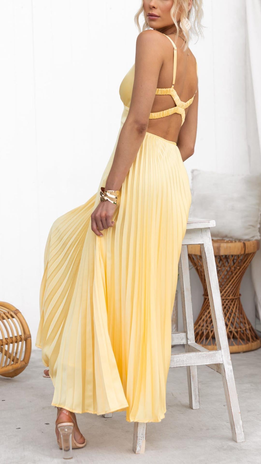 Yellow pleated V-neck maxi dress