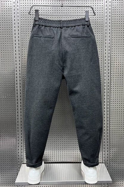 Relaxed Fit Pleated Trousers