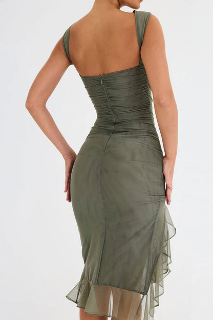 Midnight Grace Asymmetrische Cocktailjurk